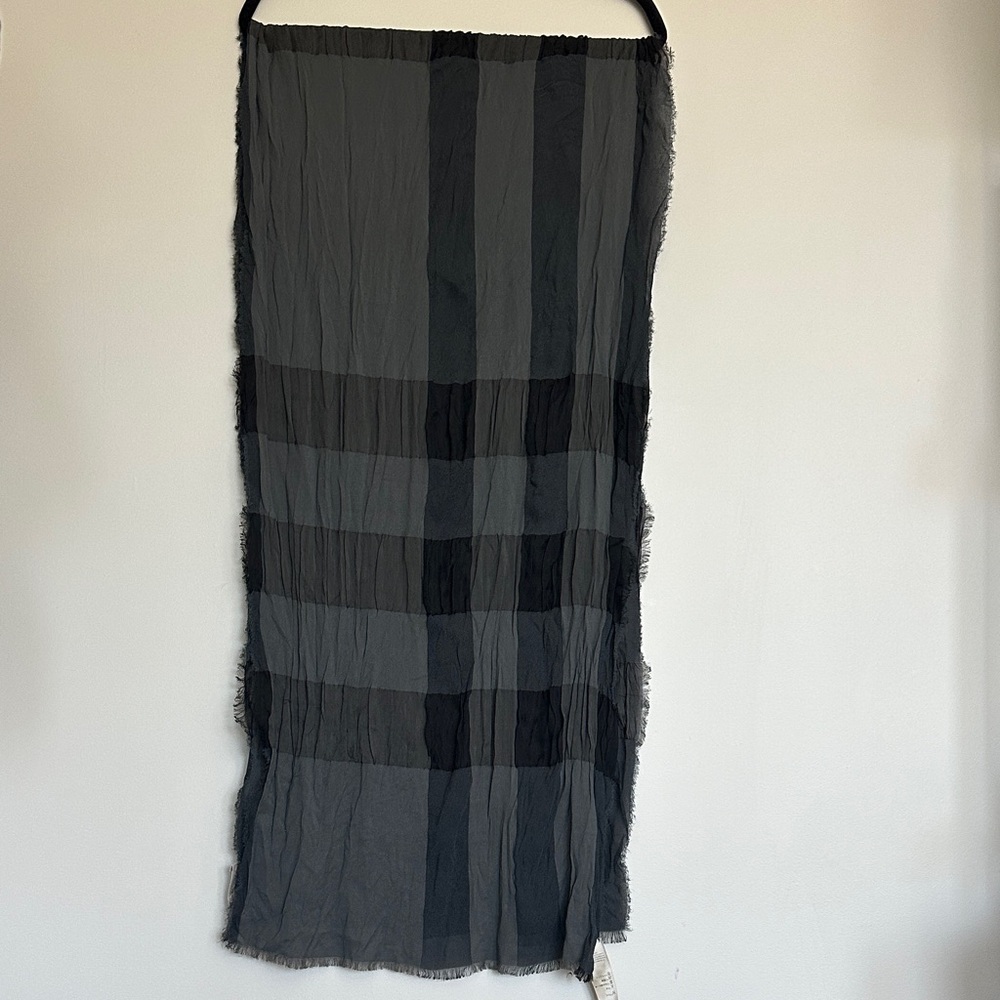 Burberry Gray and Black Gathered Silk Cotton Raw Edge Lightweight Scarf